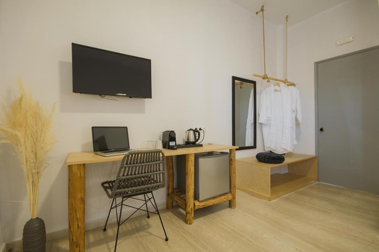 Olive Grove Suites Boutique Hotel Moraḯtika Exterior foto