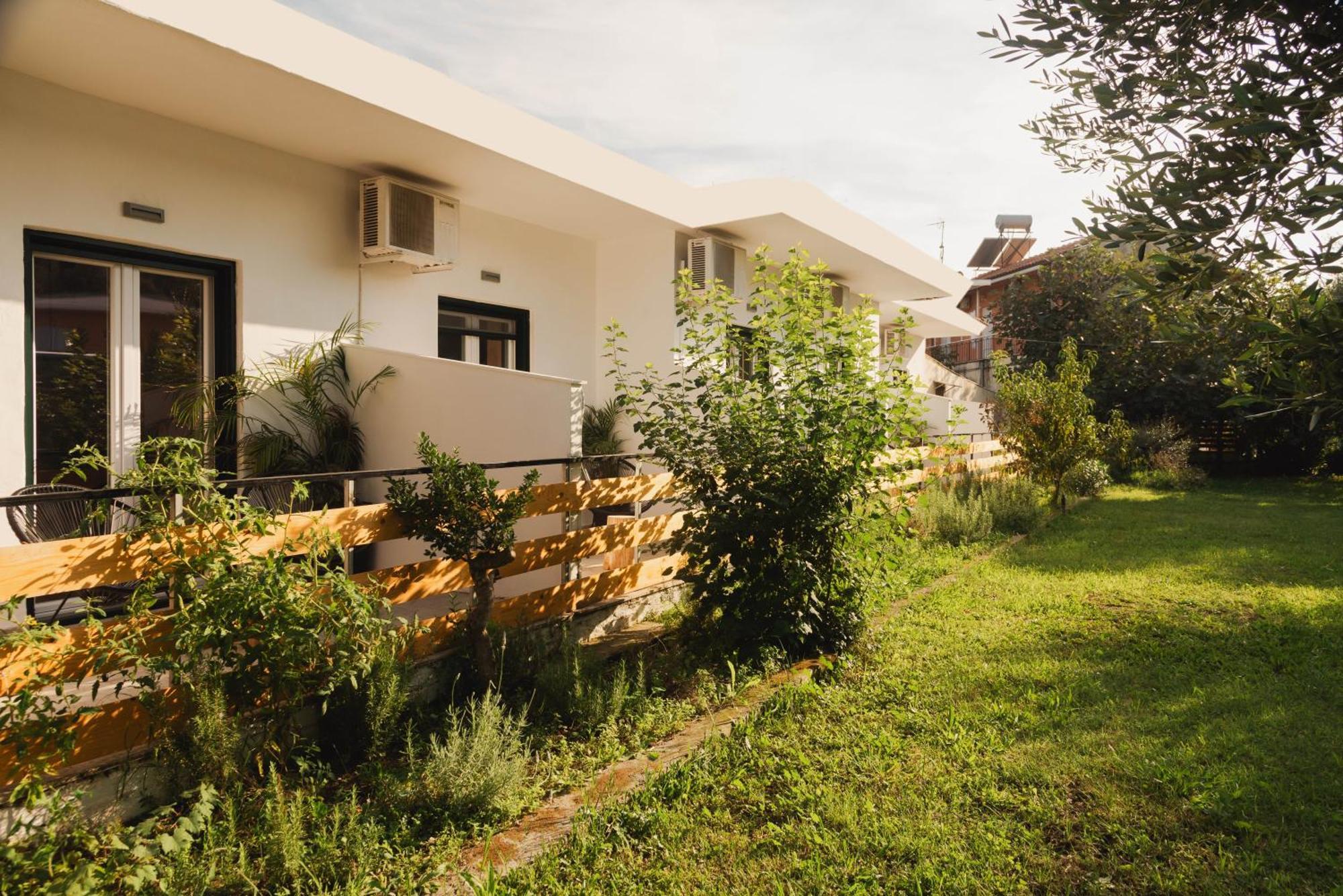 Olive Grove Suites Boutique Hotel Moraḯtika Exterior foto