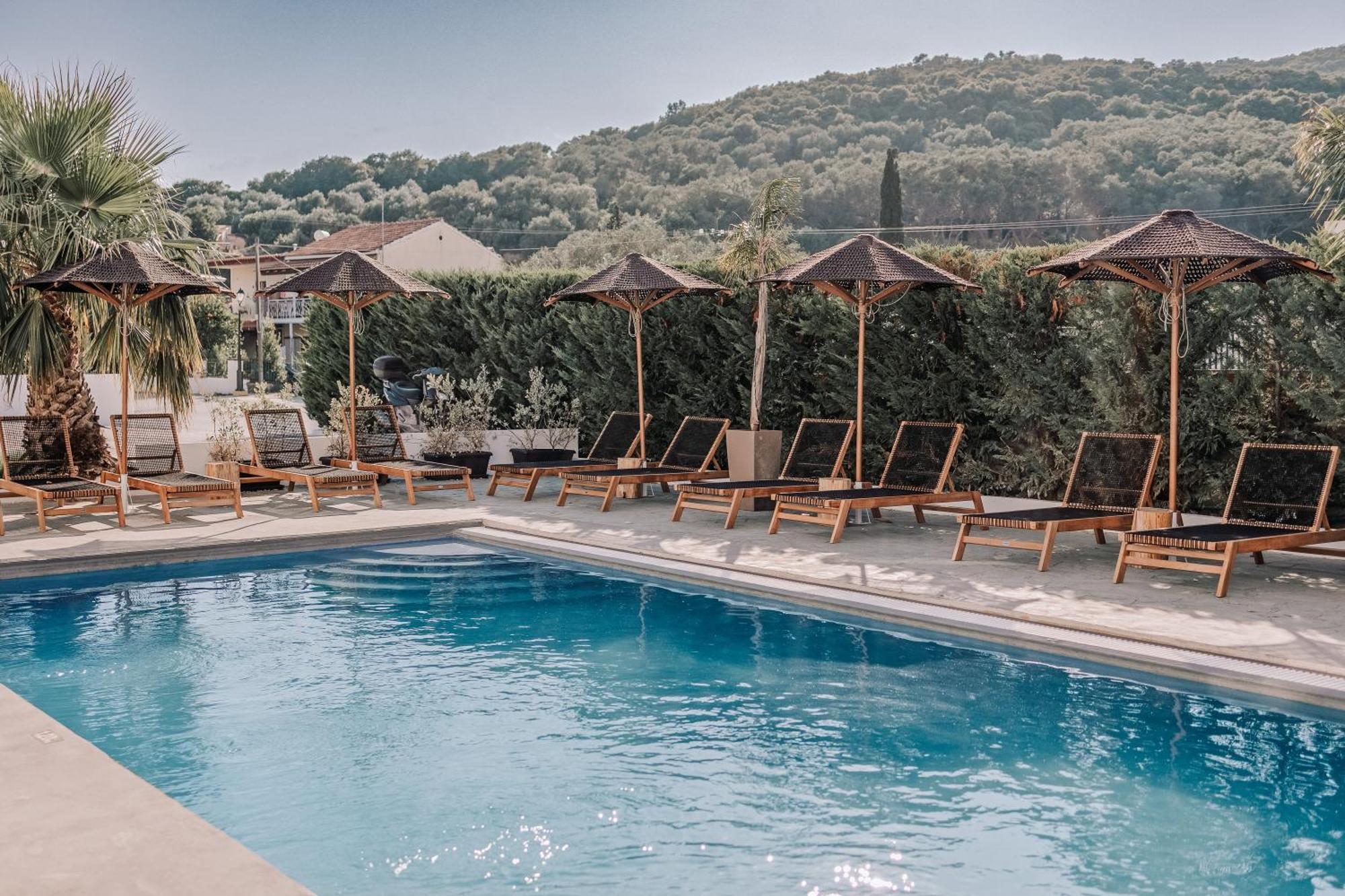 Olive Grove Suites Boutique Hotel Moraḯtika Exterior foto