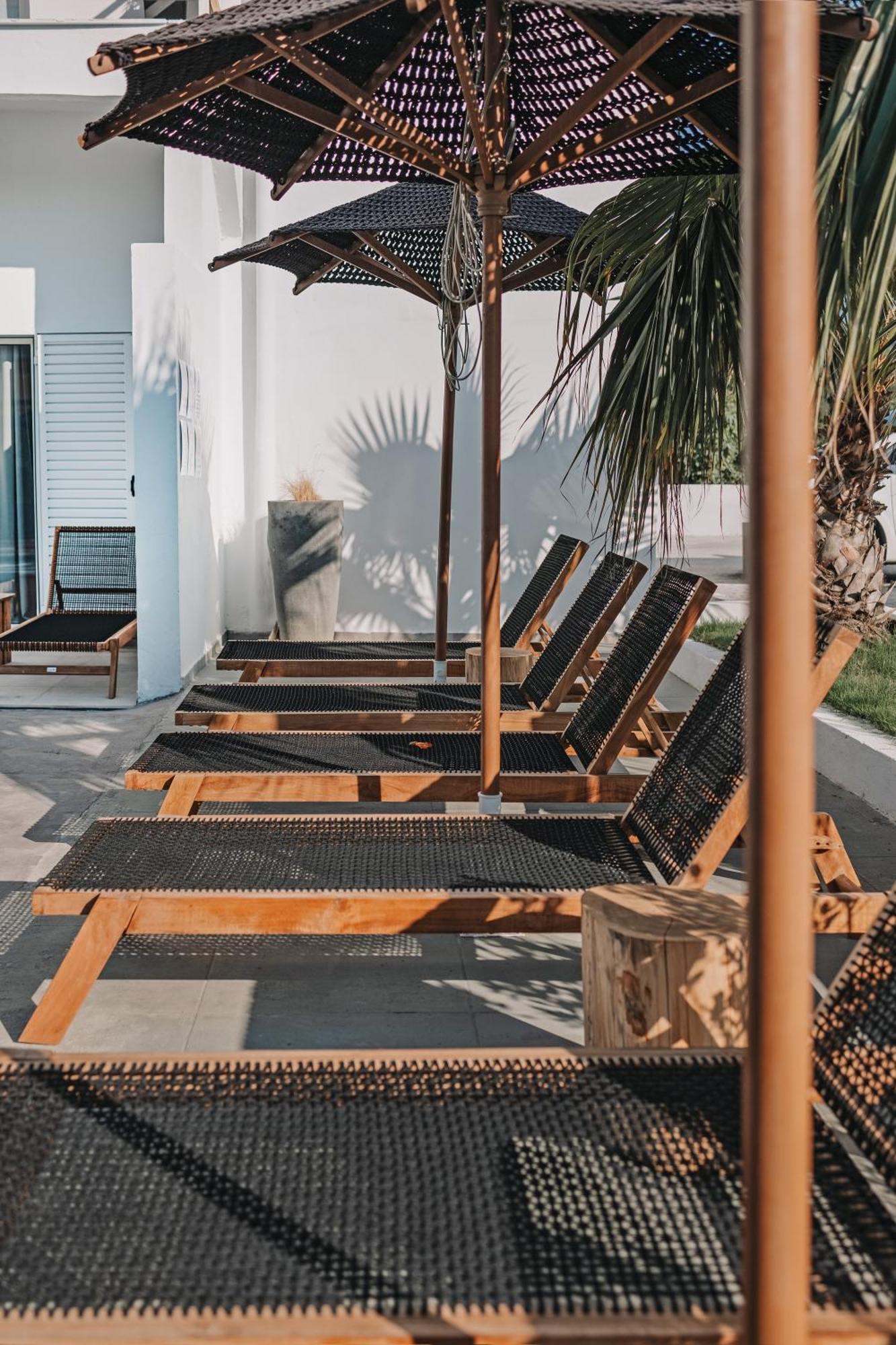 Olive Grove Suites Boutique Hotel Moraḯtika Exterior foto