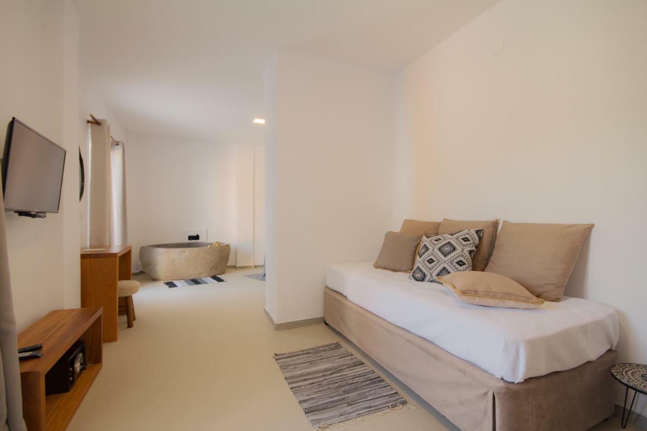 Olive Grove Suites Boutique Hotel Moraḯtika Exterior foto