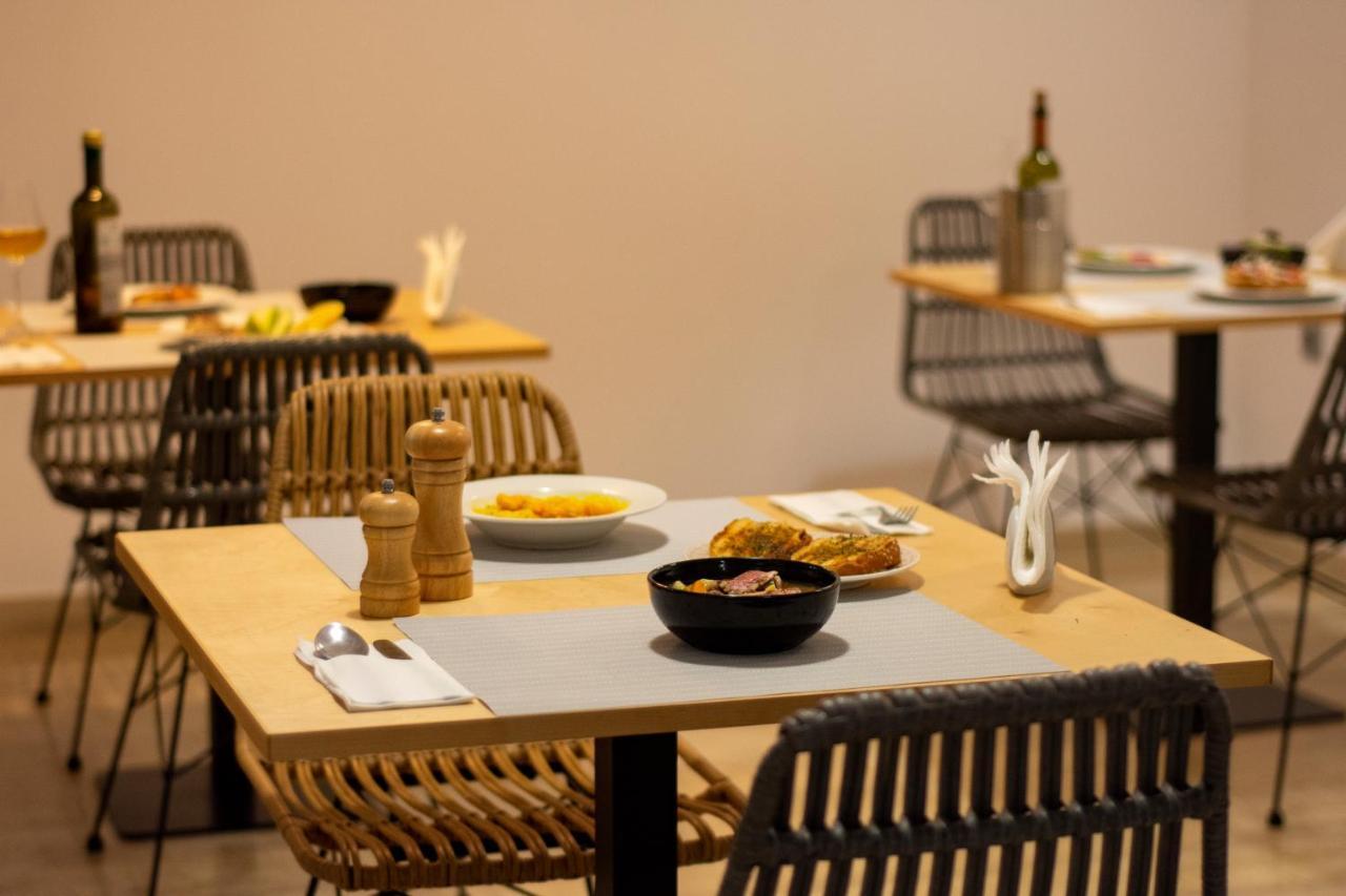 Olive Grove Suites Boutique Hotel Moraḯtika Exterior foto
